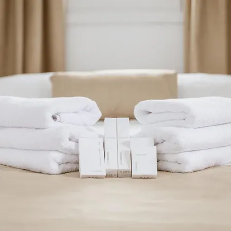 公寓式酒店 Step 4*